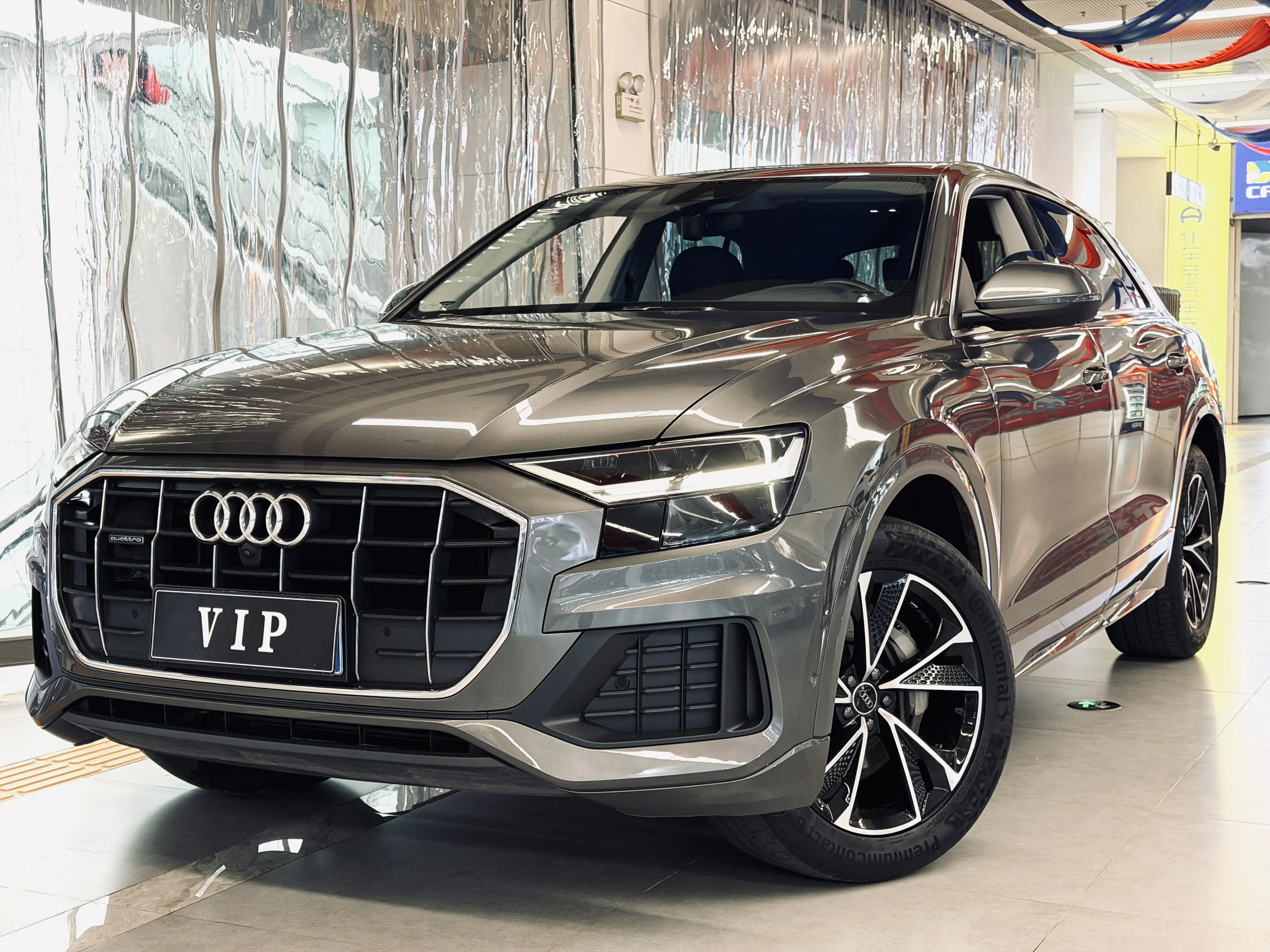 Audi Q8