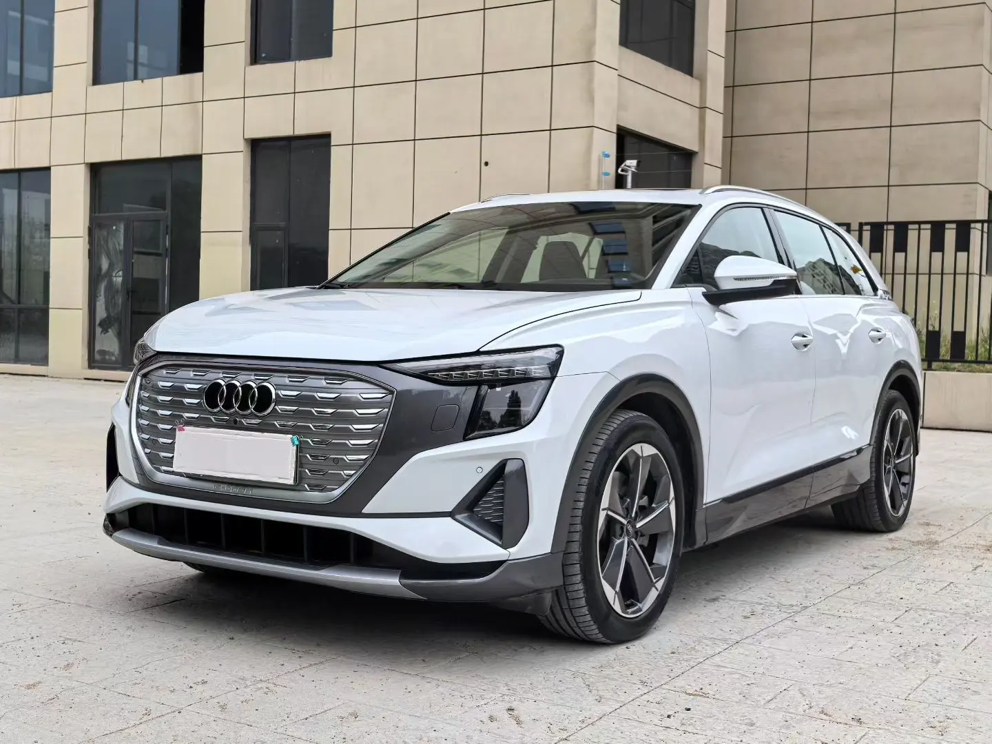 Audi Q5 e-tron