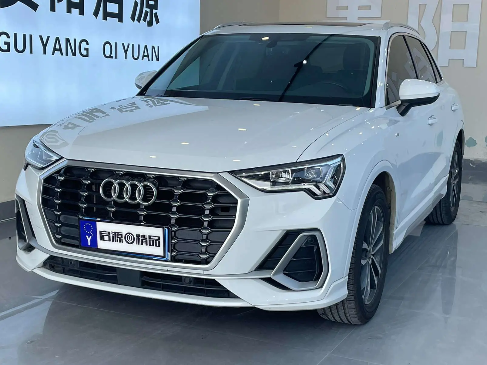 Audi Q3