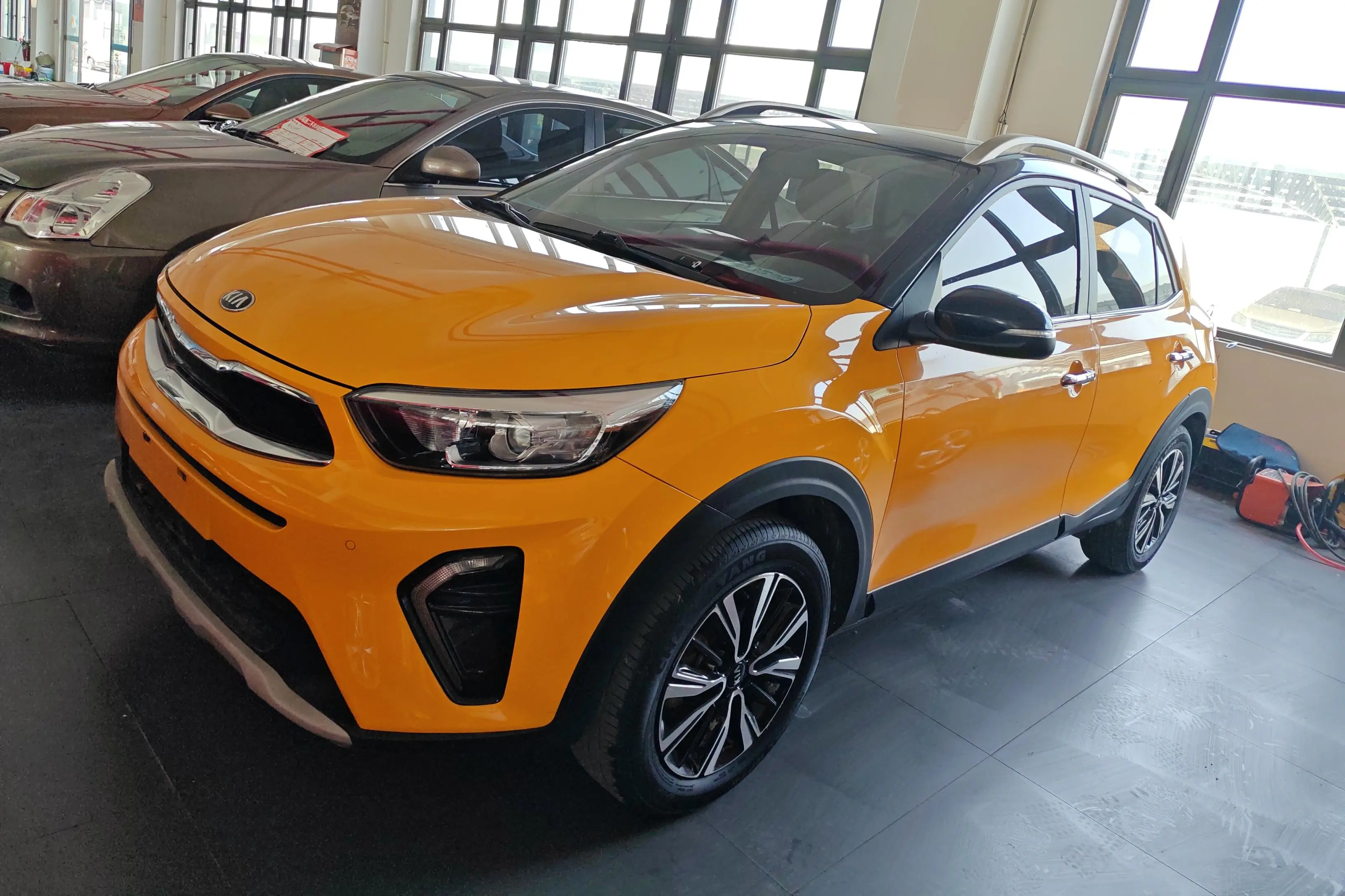 Kia KX1