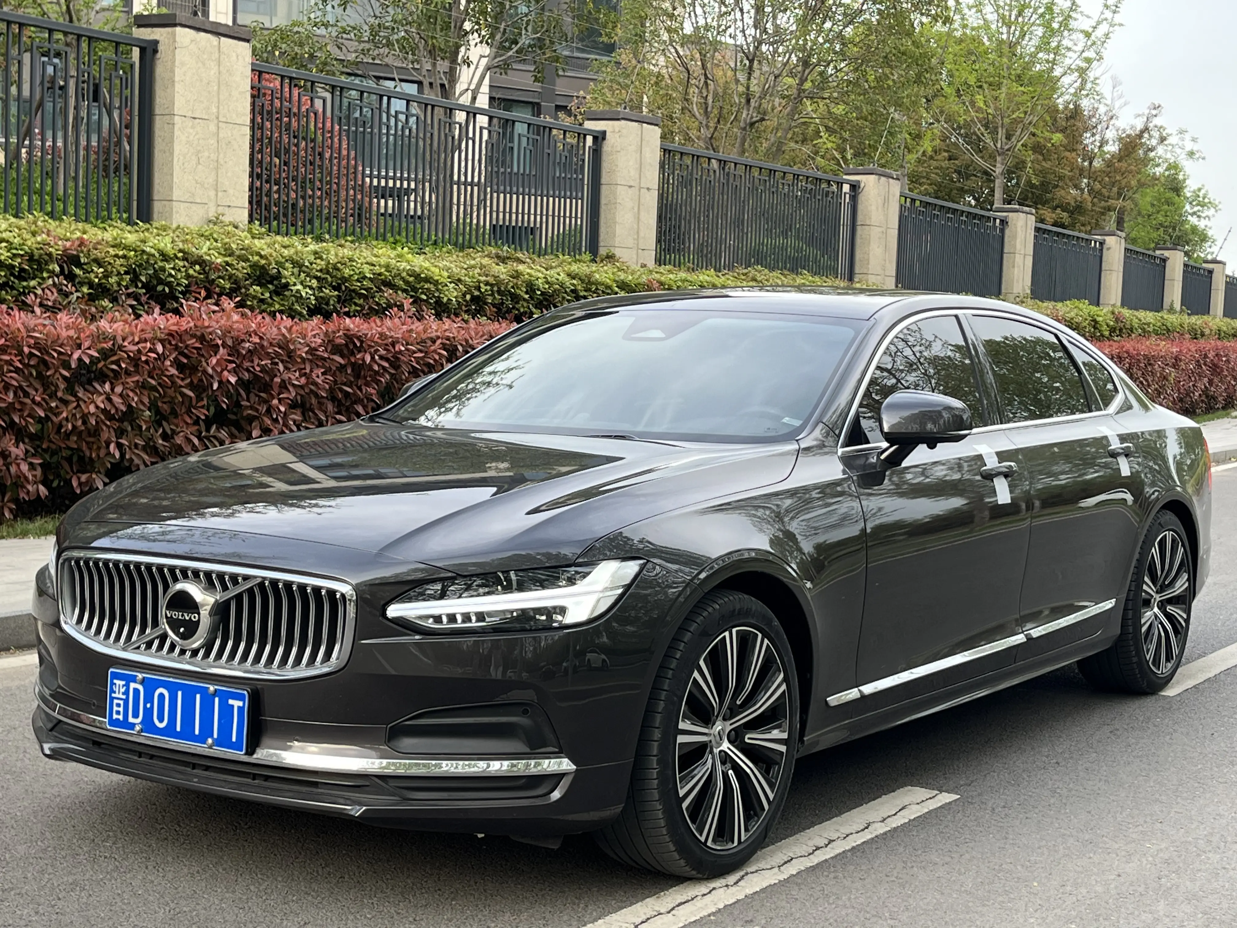 Volvo S90