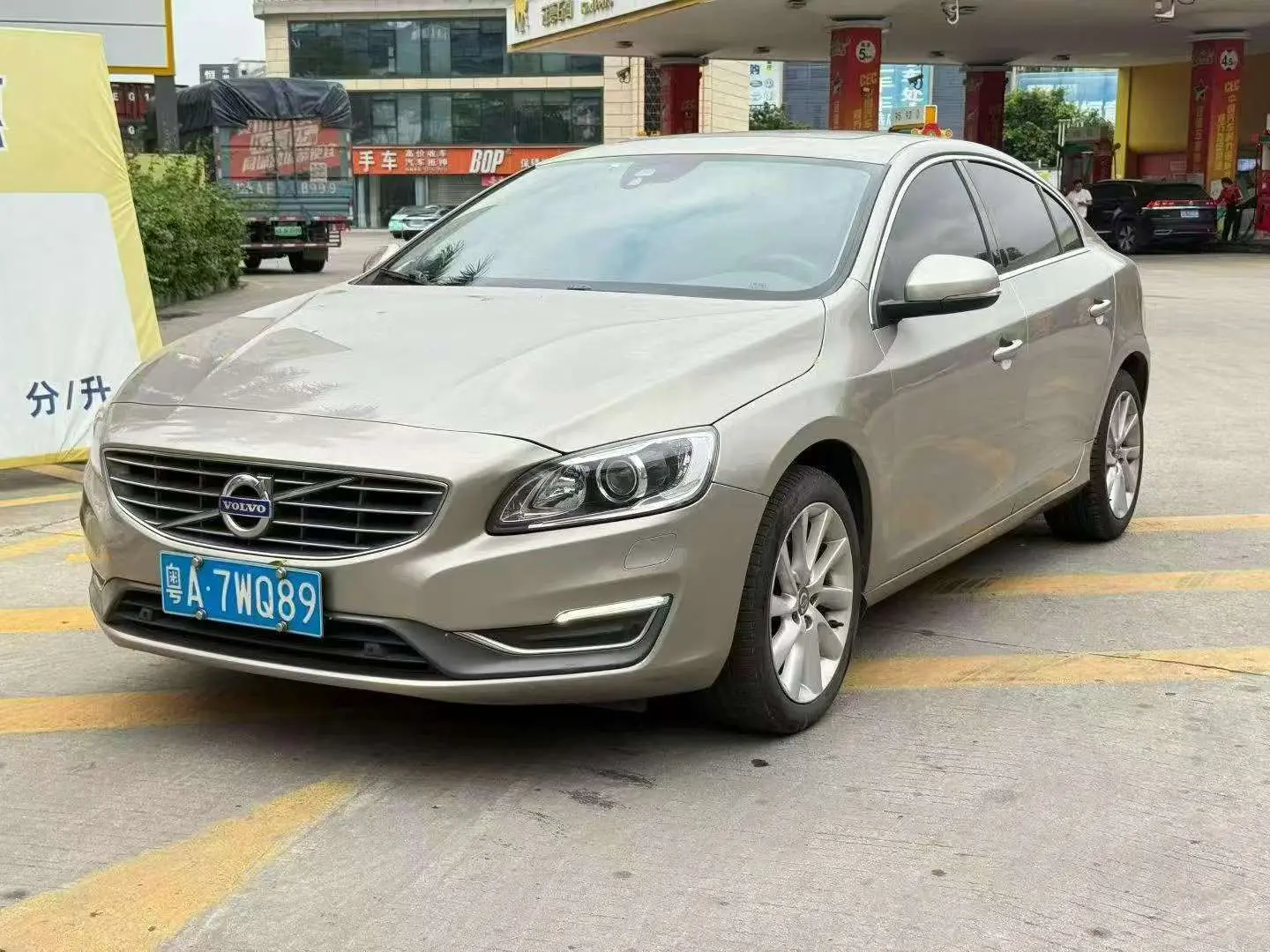 Volvo S60