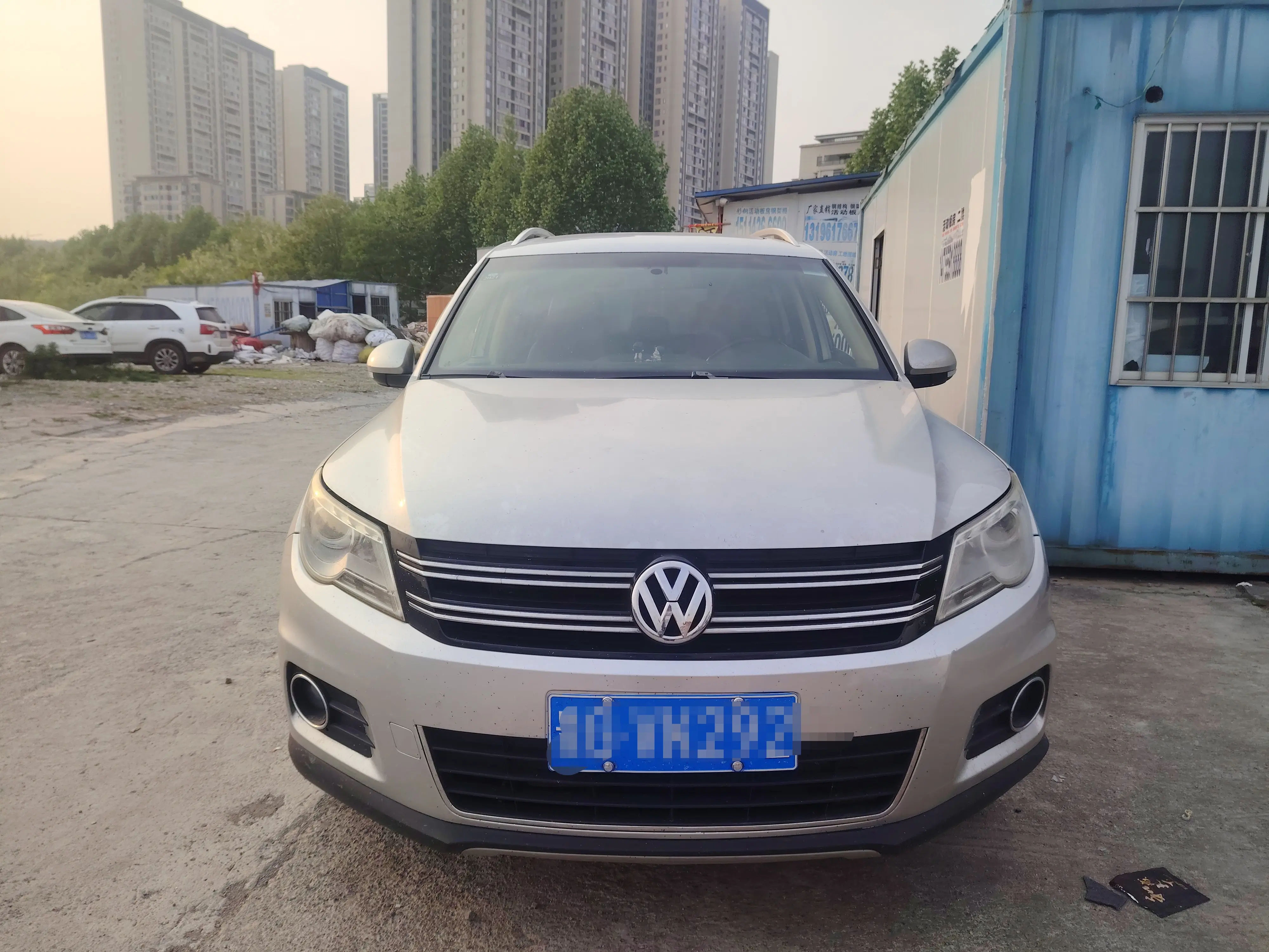 Volkswagen Tiguan (Tharu)