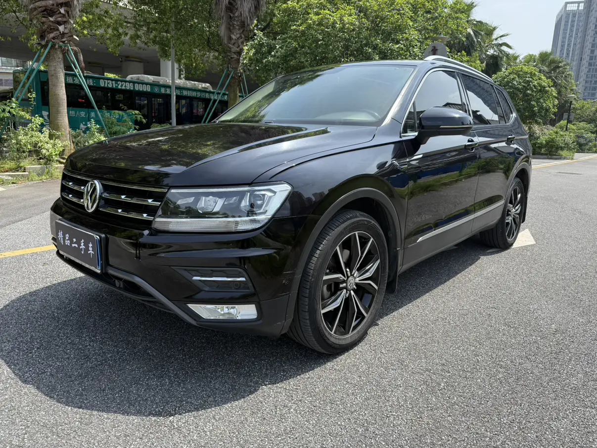 Volkswagen Tiguan L