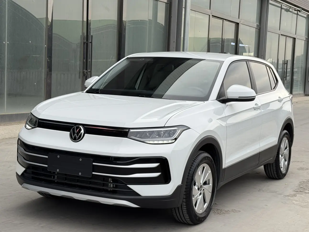 Volkswagen Tharu