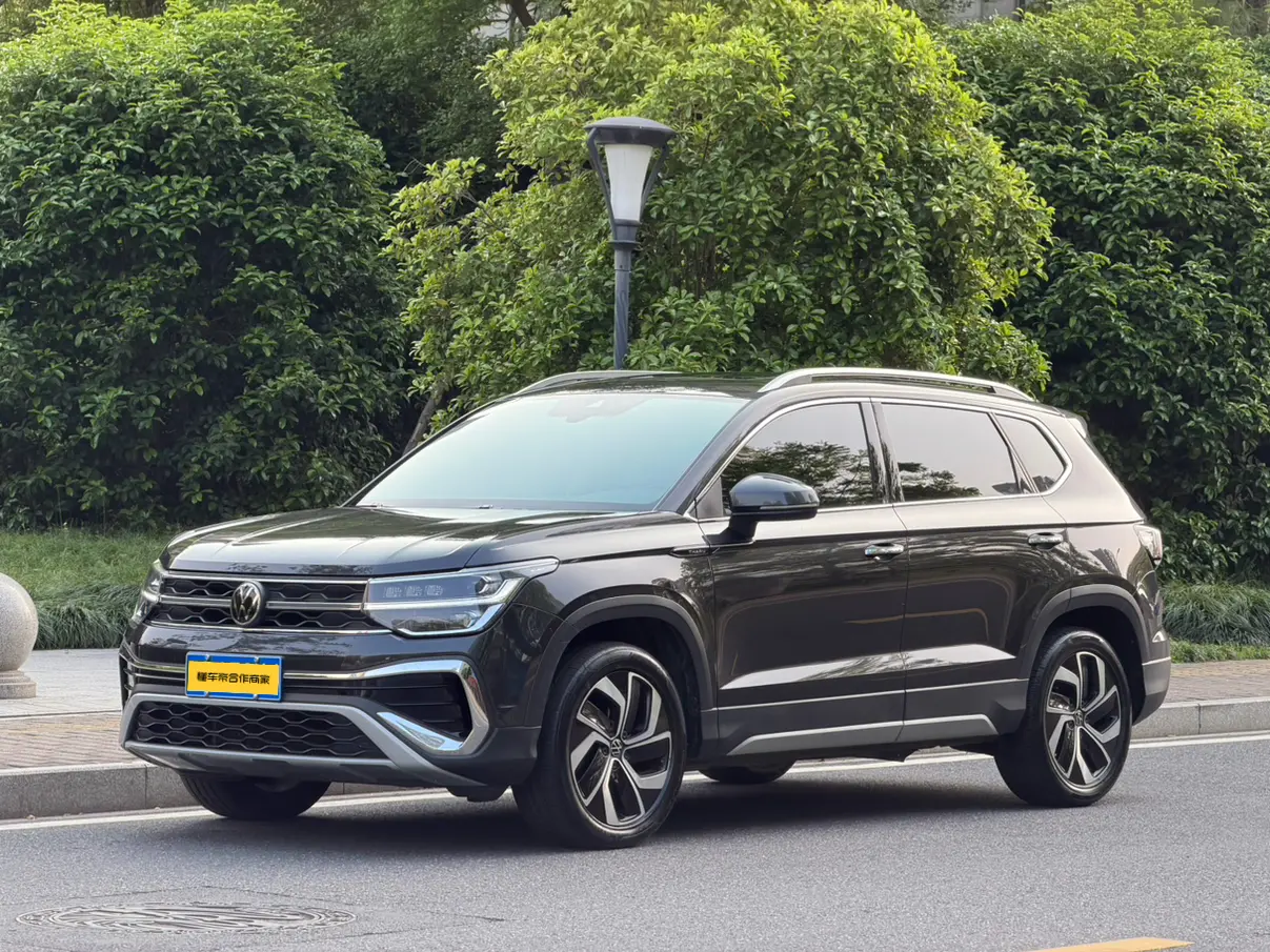 Volkswagen Tharu
