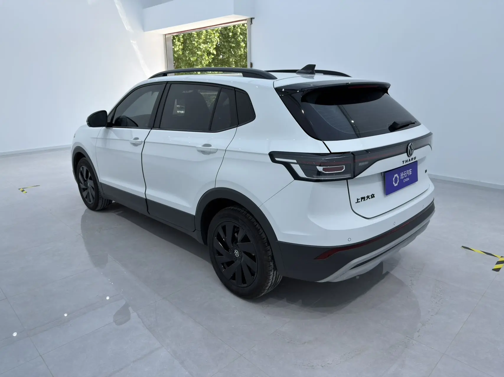 Volkswagen Tharu