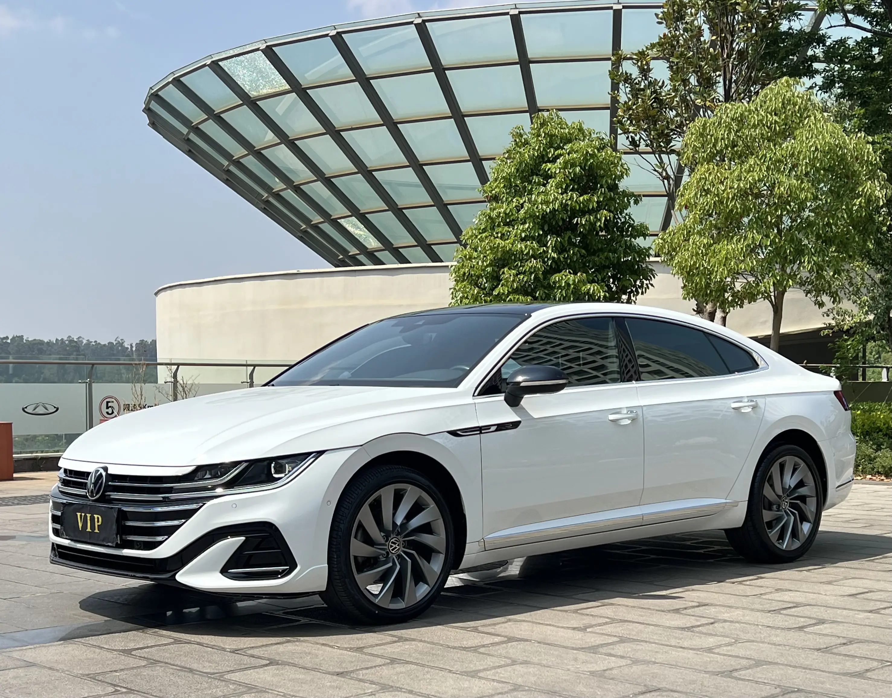 Volkswagen Arteon