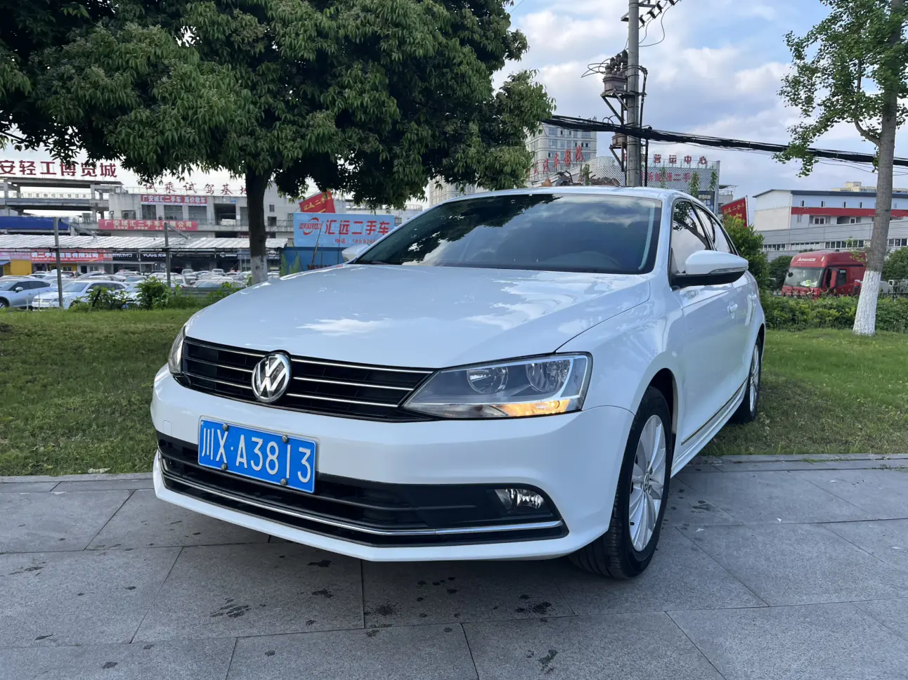Volkswagen Sagitar