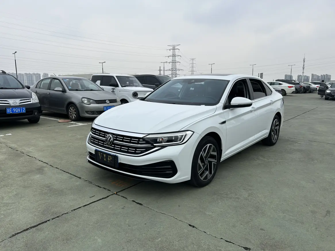 Volkswagen Sagitar