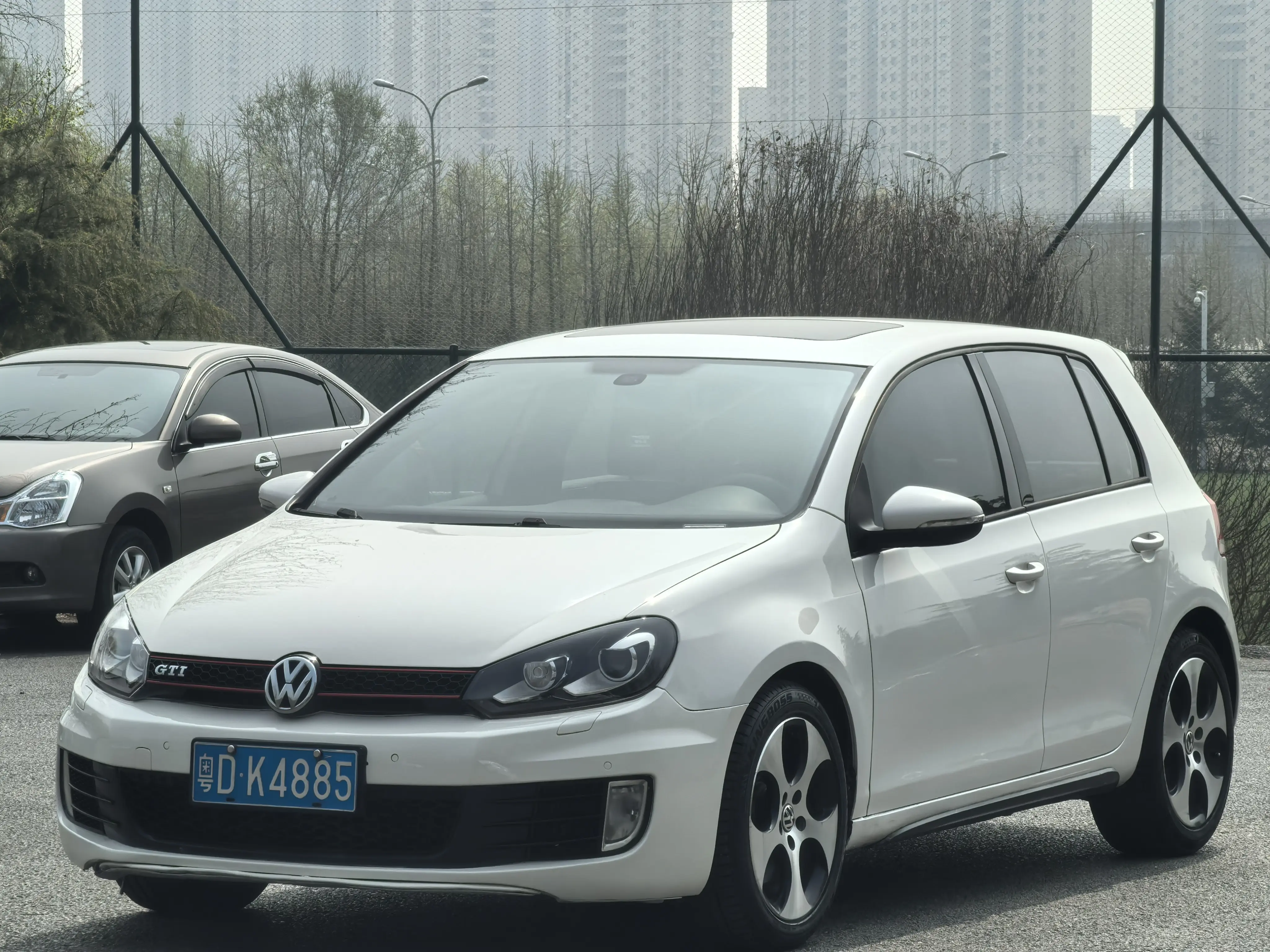 Volkswagen Golf GTI