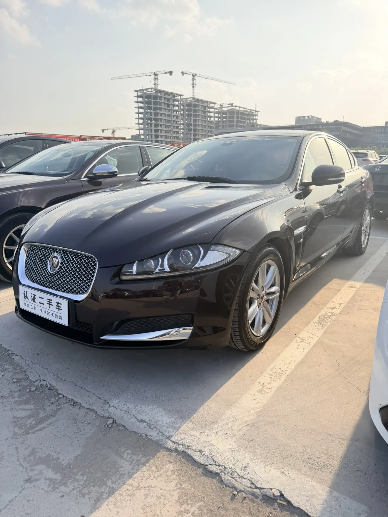 Jaguar XF