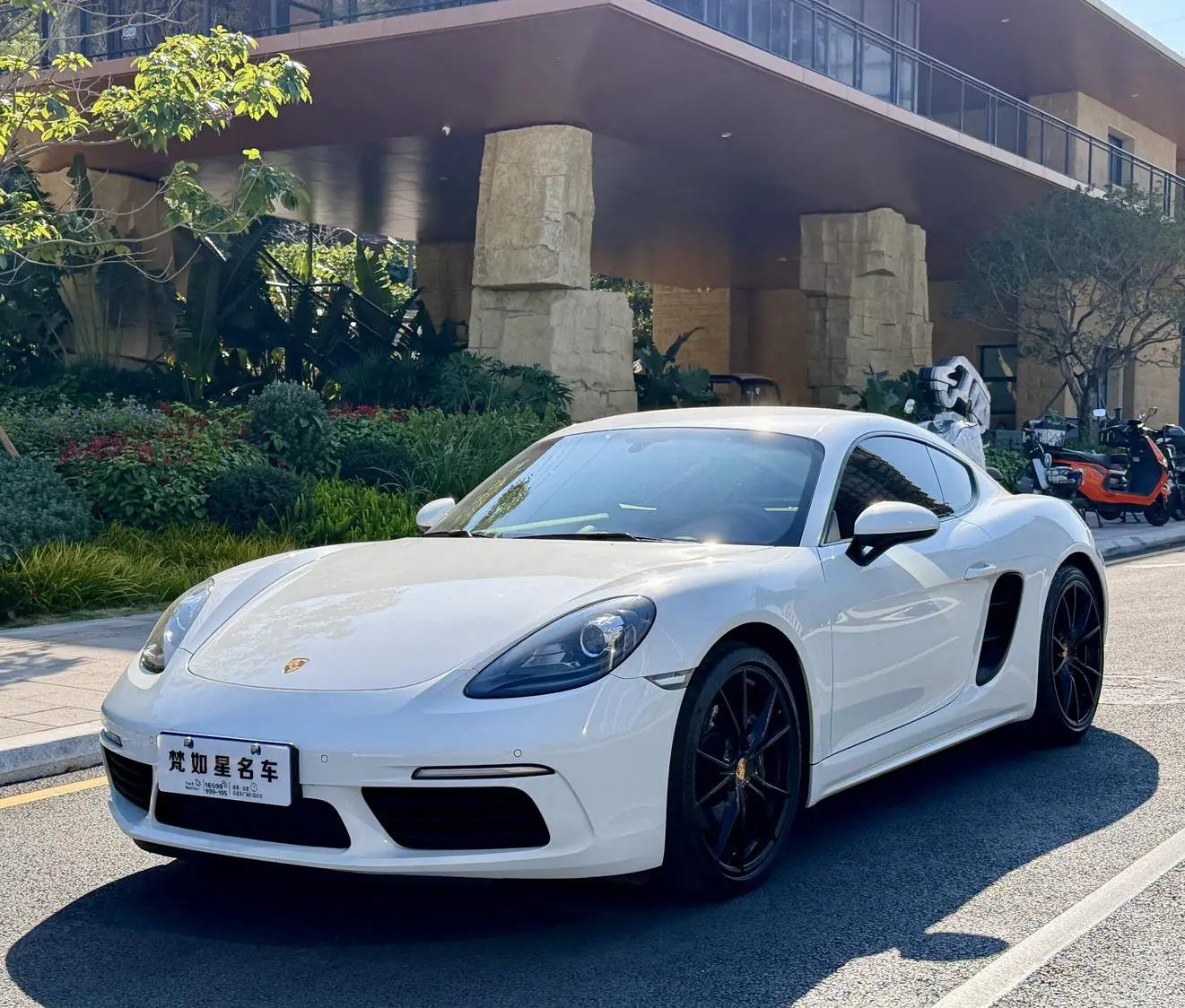 Porsche 718