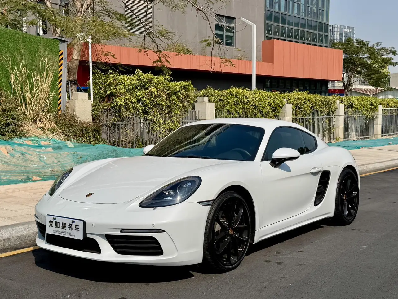 Porsche 718