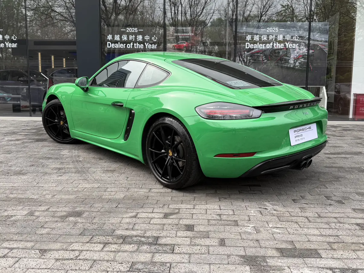 Porsche 718