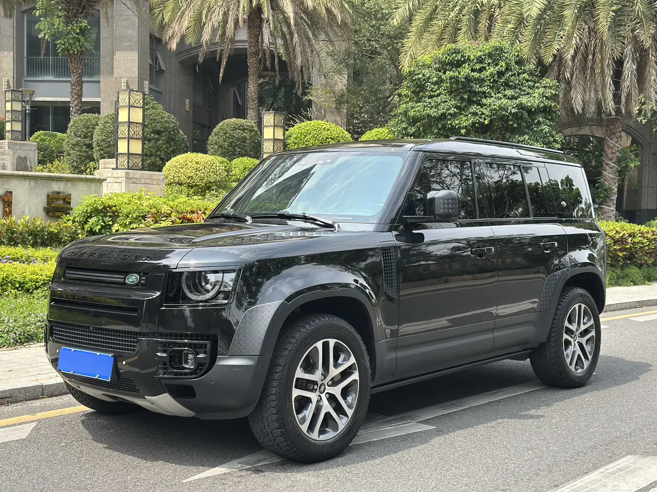 Land Rover Guard