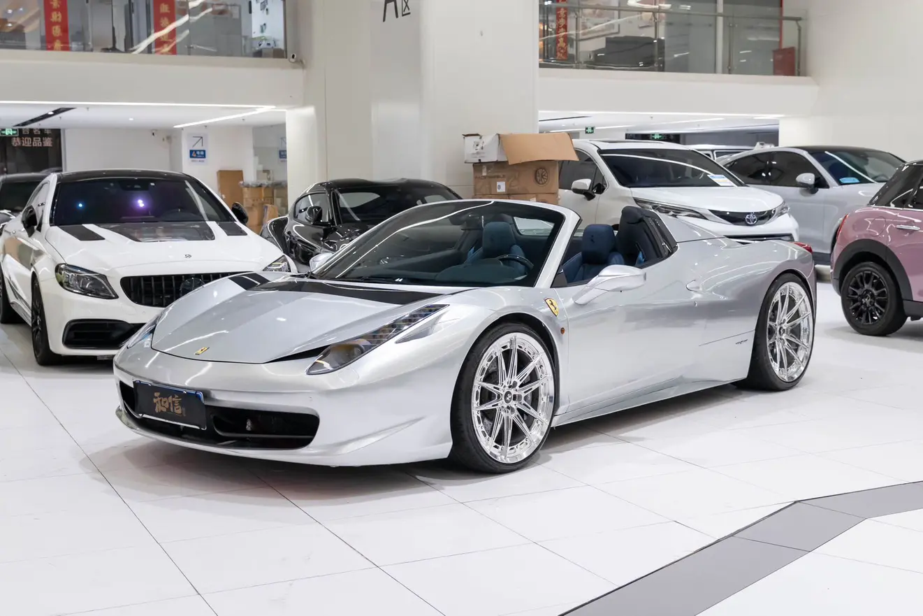 Ferrari 458