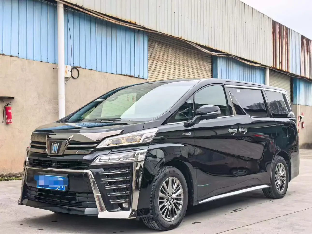 Toyota Crown Wellfire