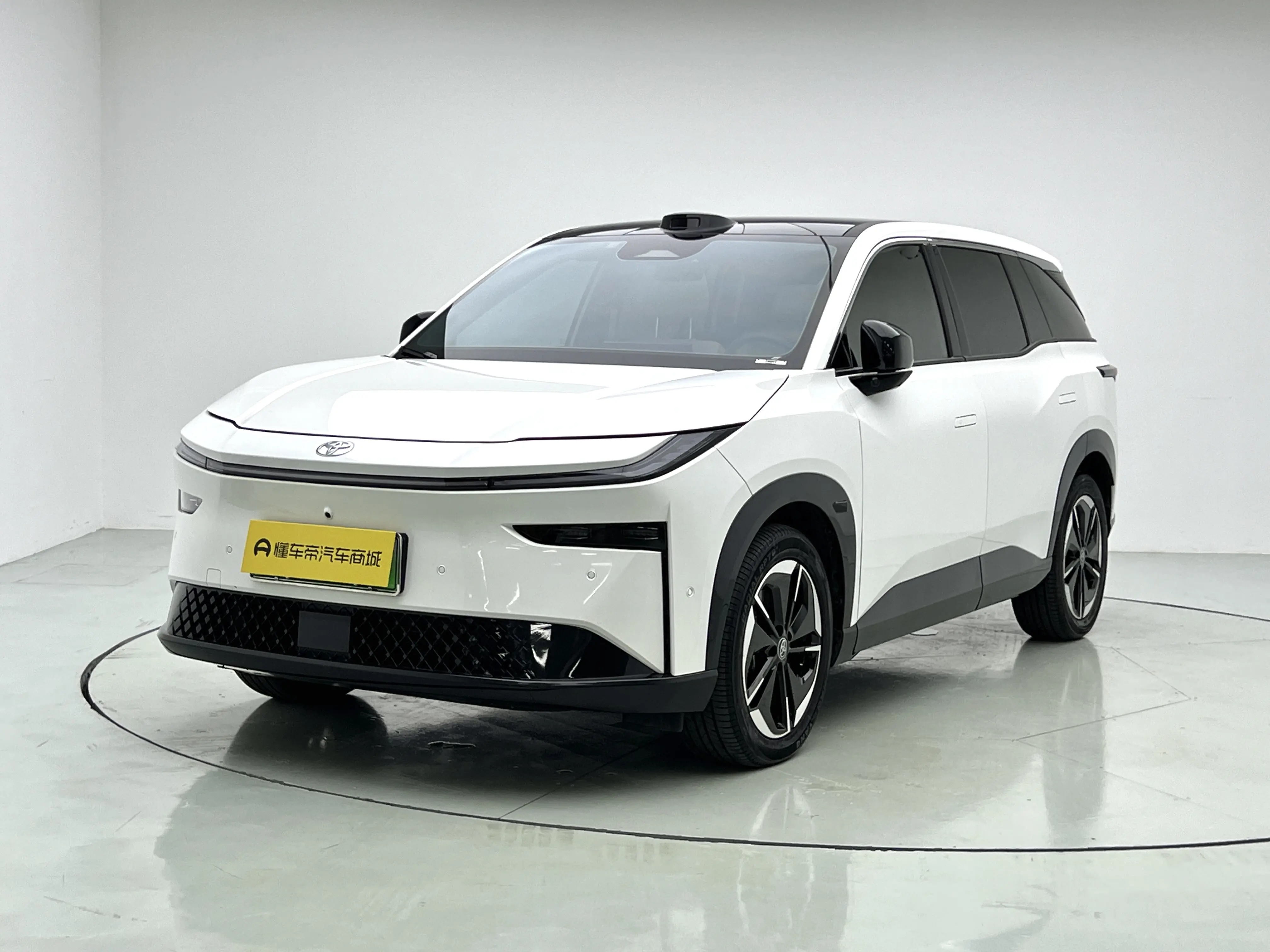 Toyota Bozhi 3X
