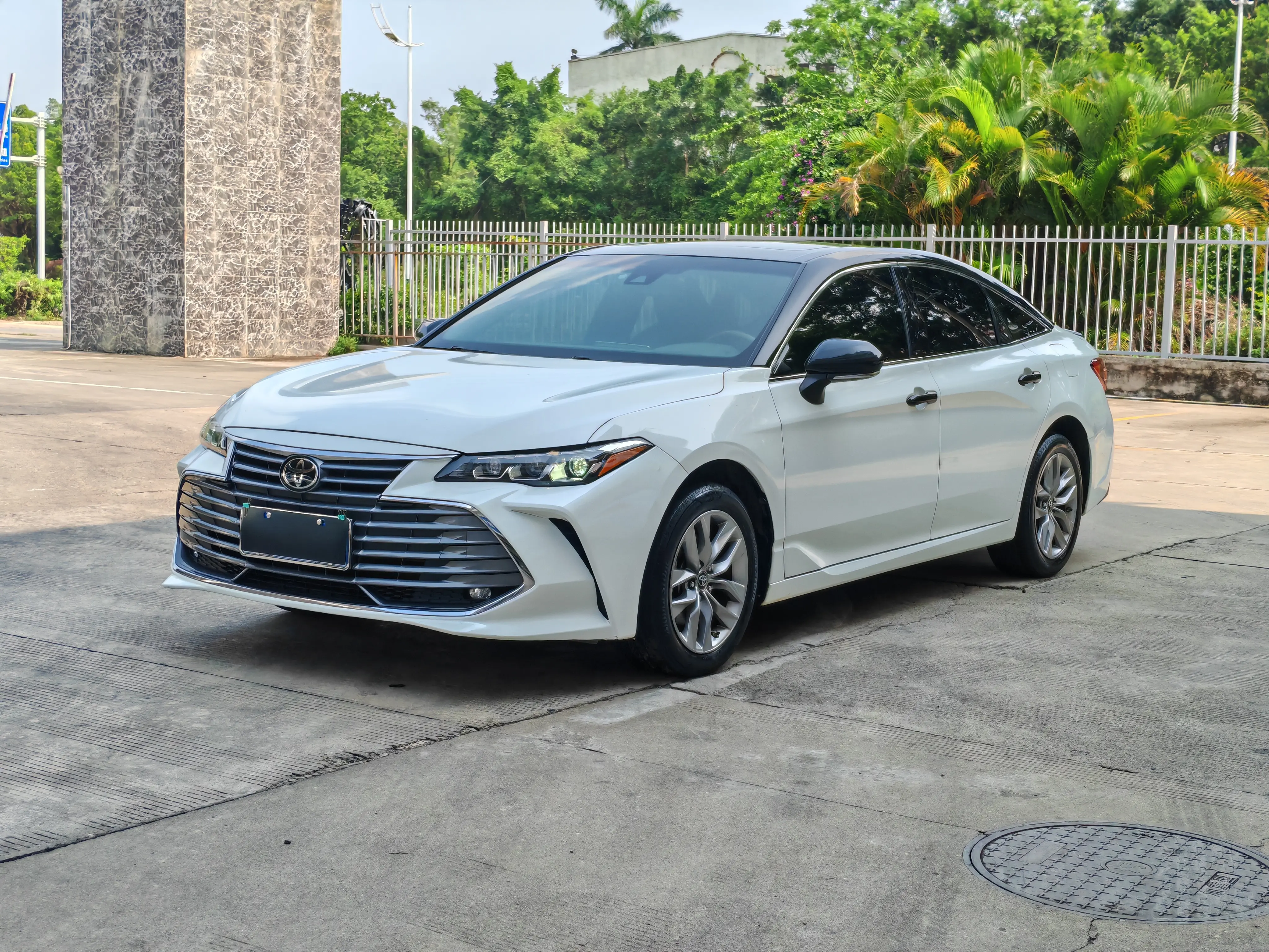 Toyota Avalon