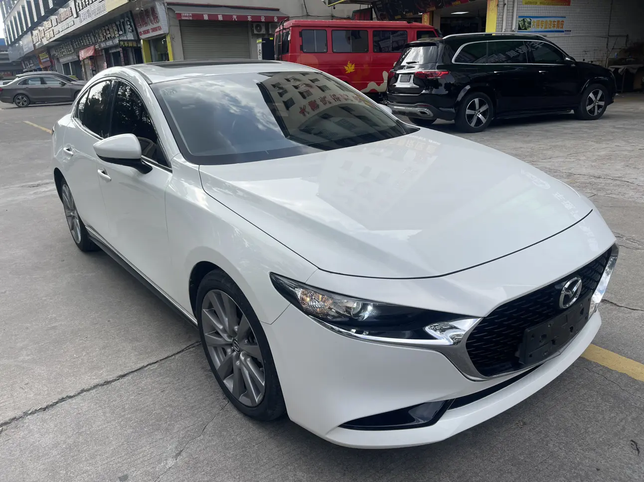 Mazda Axela