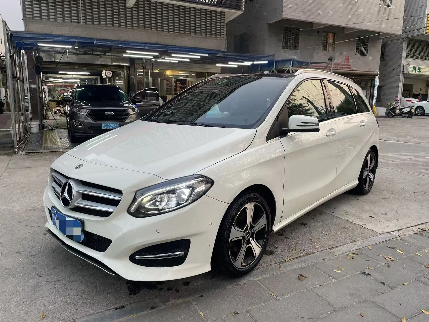 Mercedes-Benz Mercedes Benz B Class