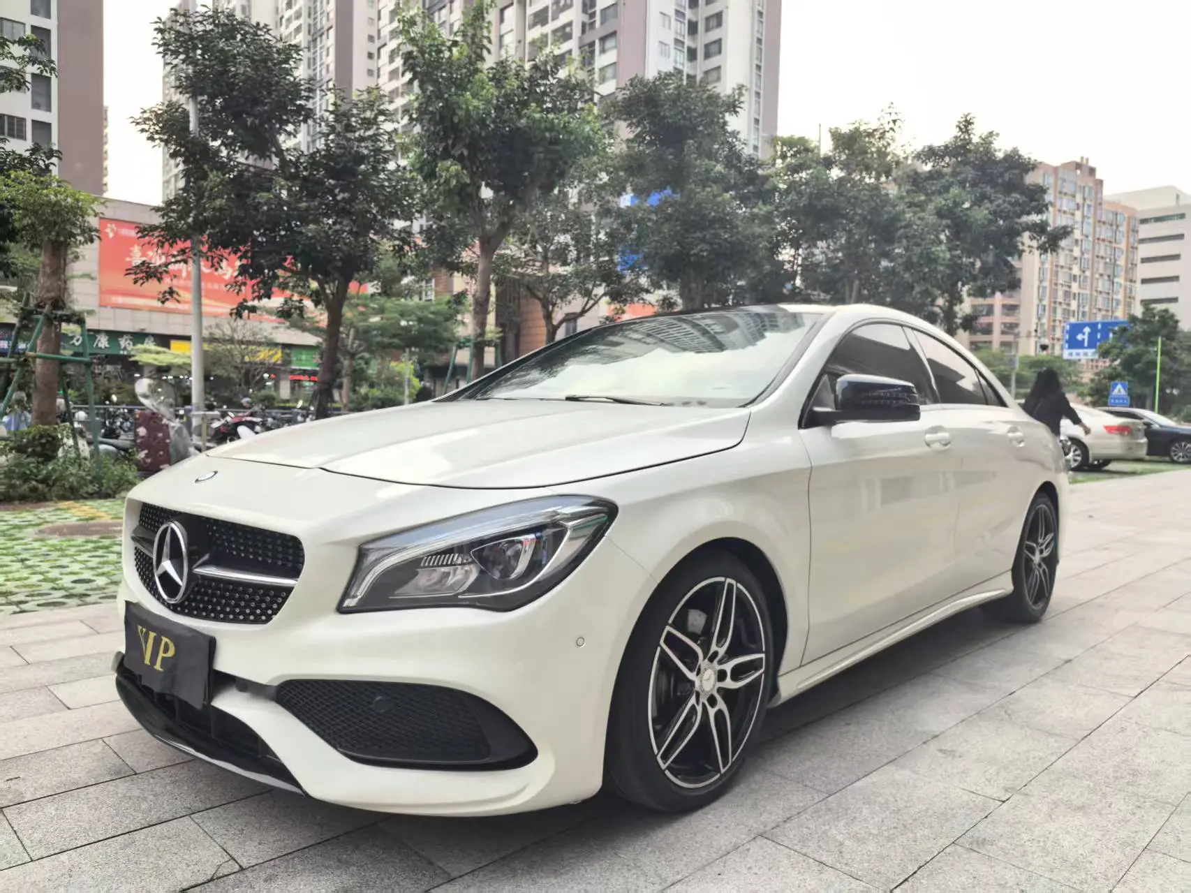 Mercedes-Benz CLA (Imported)