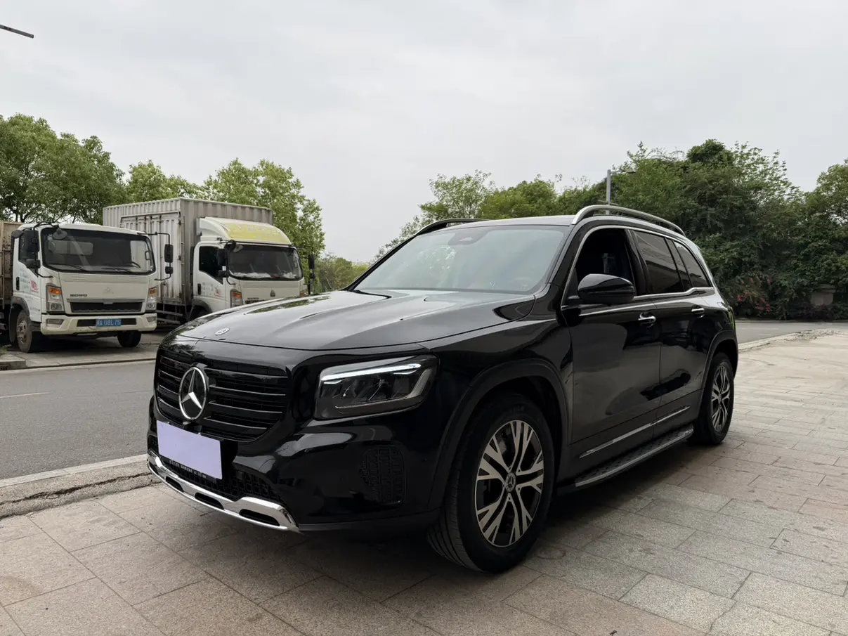 Mercedes-Benz GLB