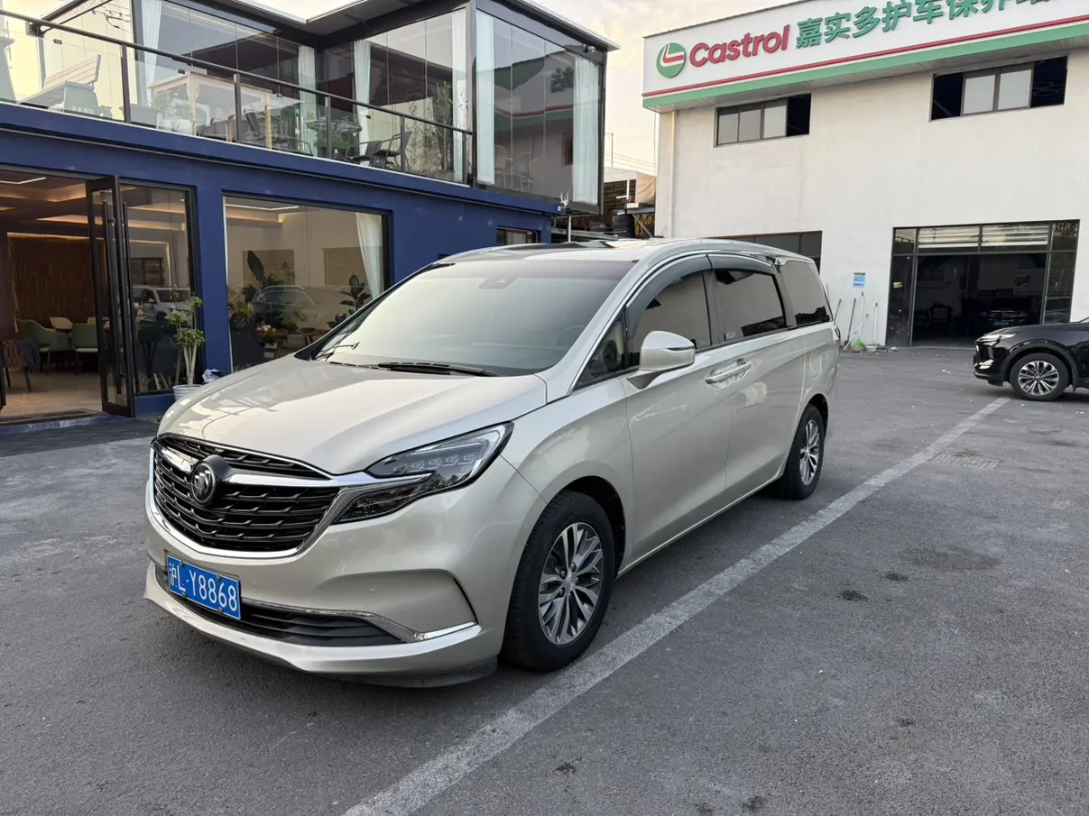 Buick GL8