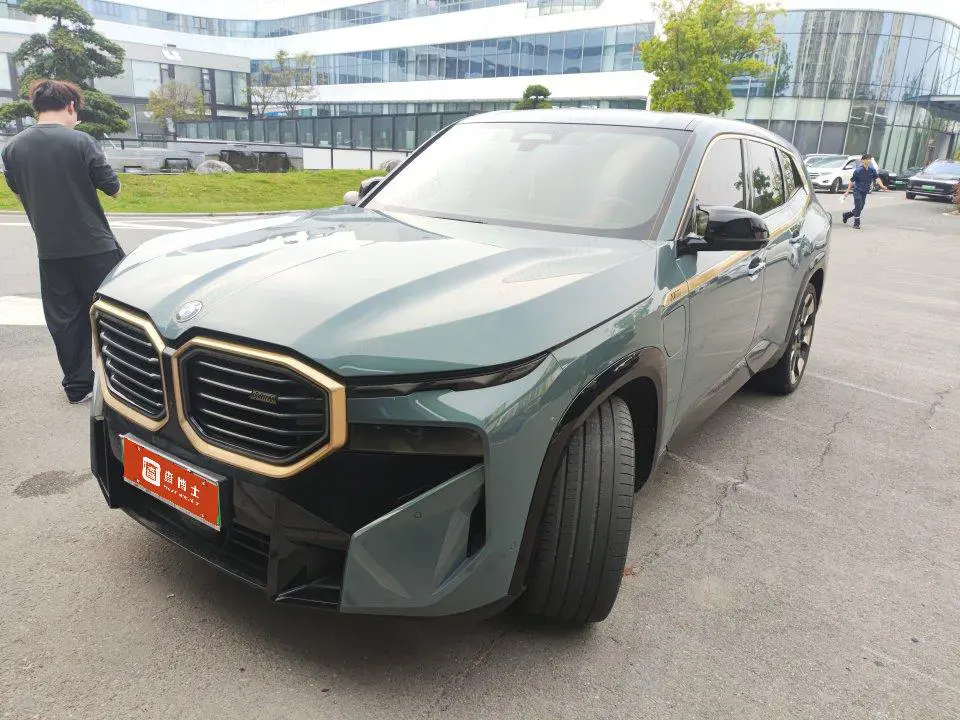 BMW XM