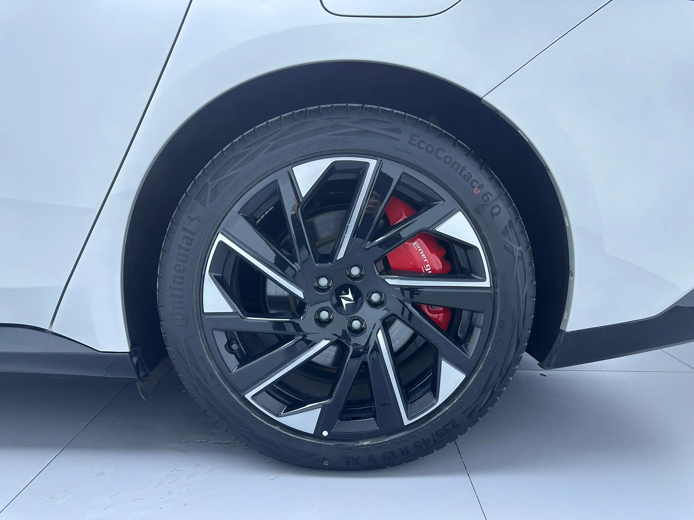 Dongfeng Eπ007