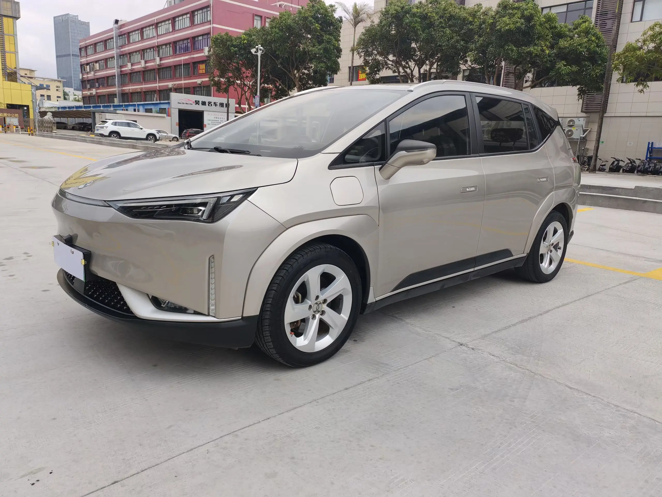 HYCAN Hechuang Z03
