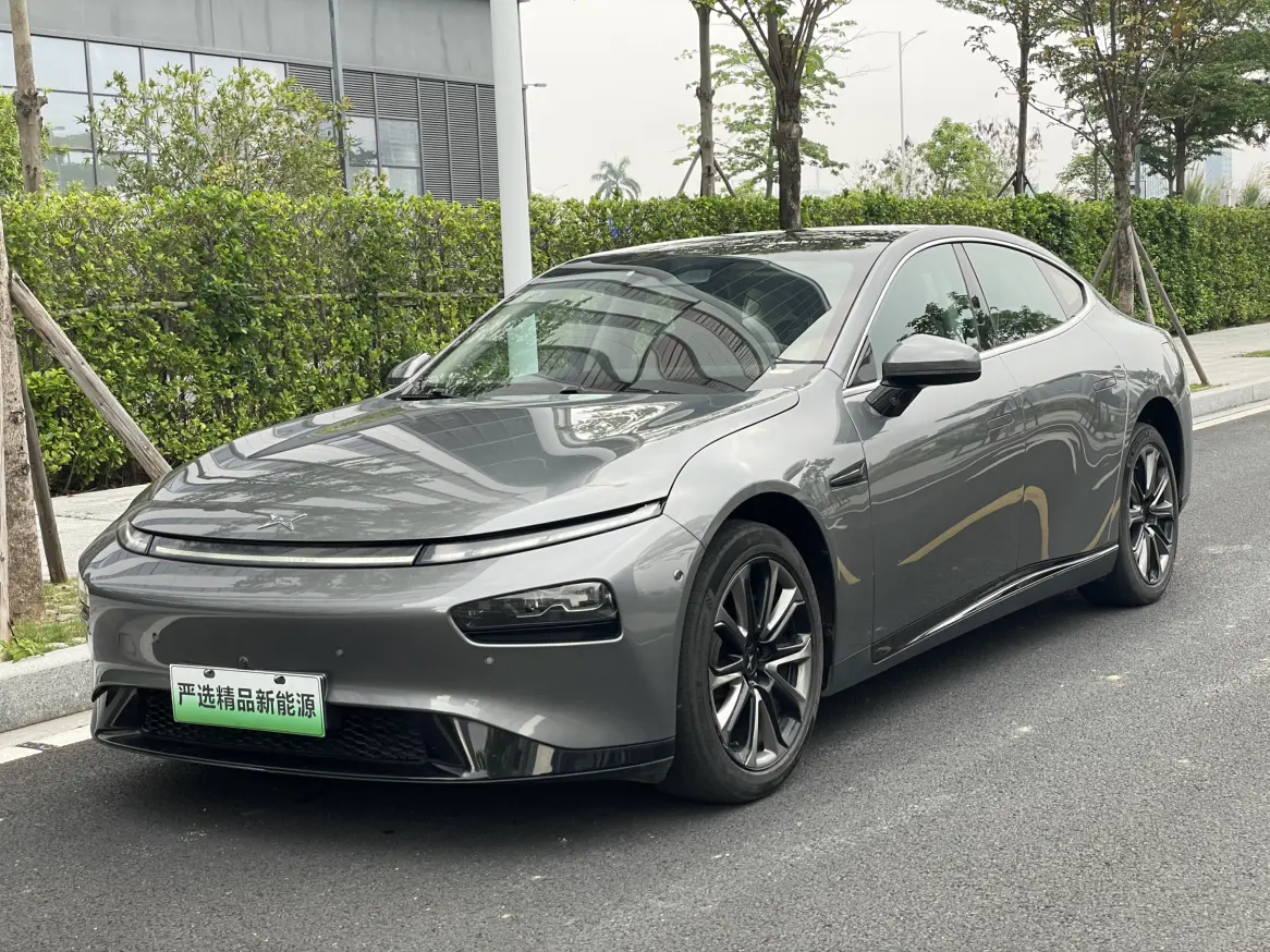 Xpeng P7