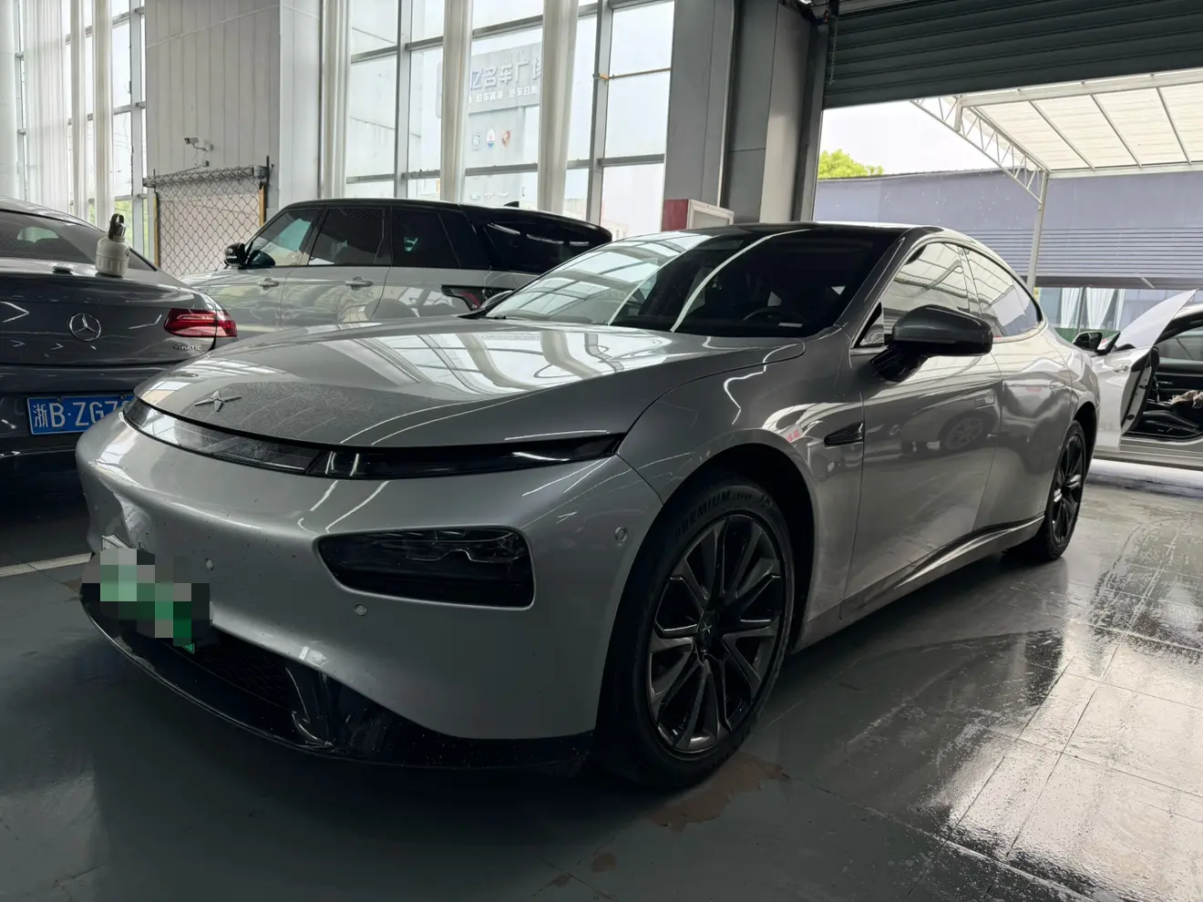 Xpeng P7