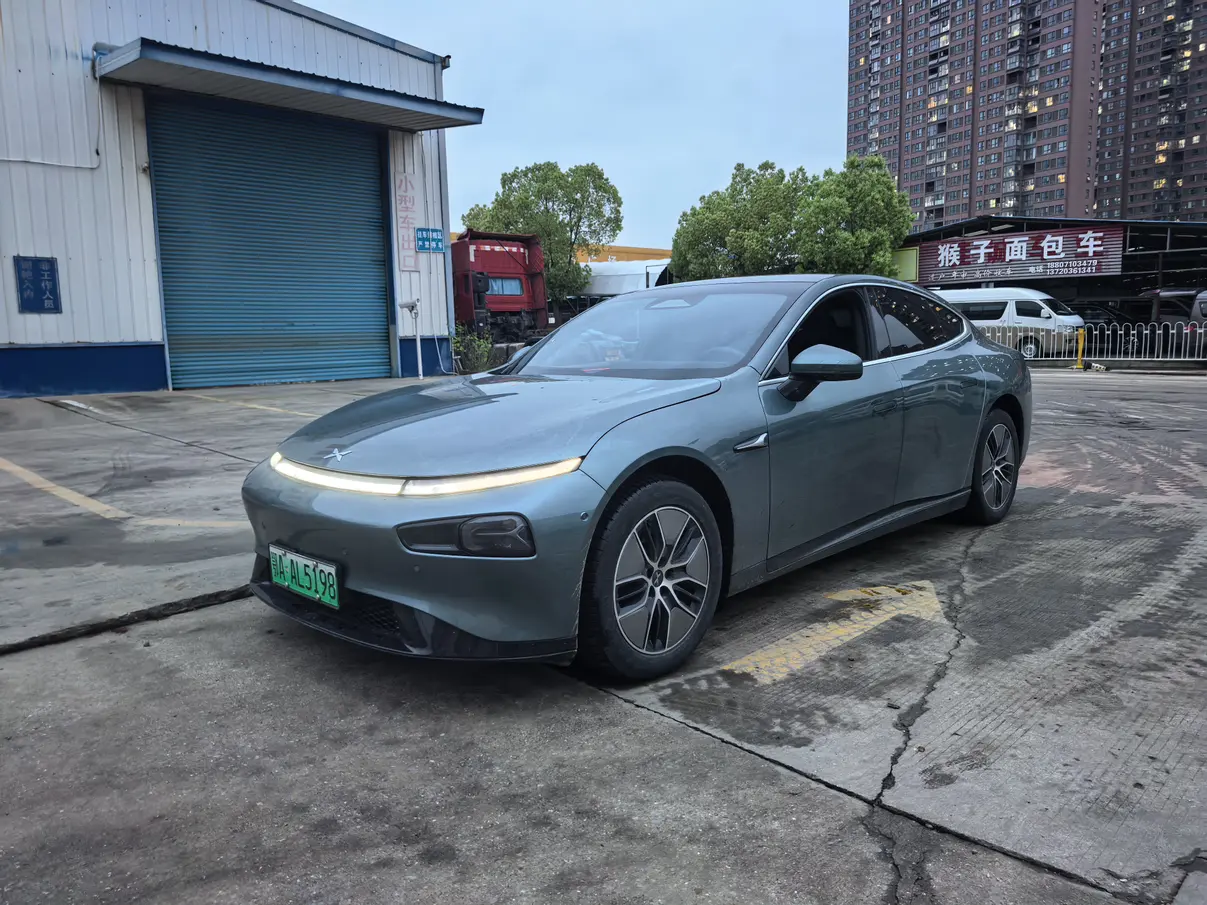 Xpeng P7