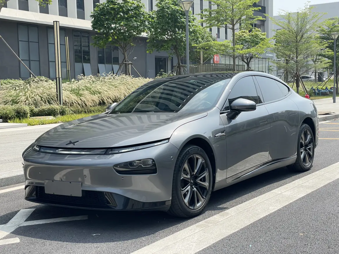 Xpeng P7