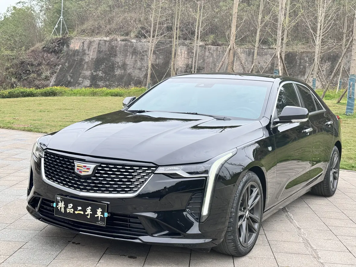 Cadillac CT4