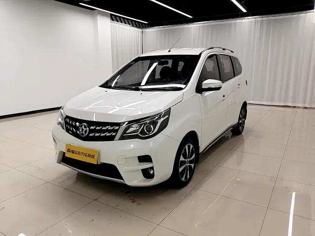 Kai Chen Venucia M50V