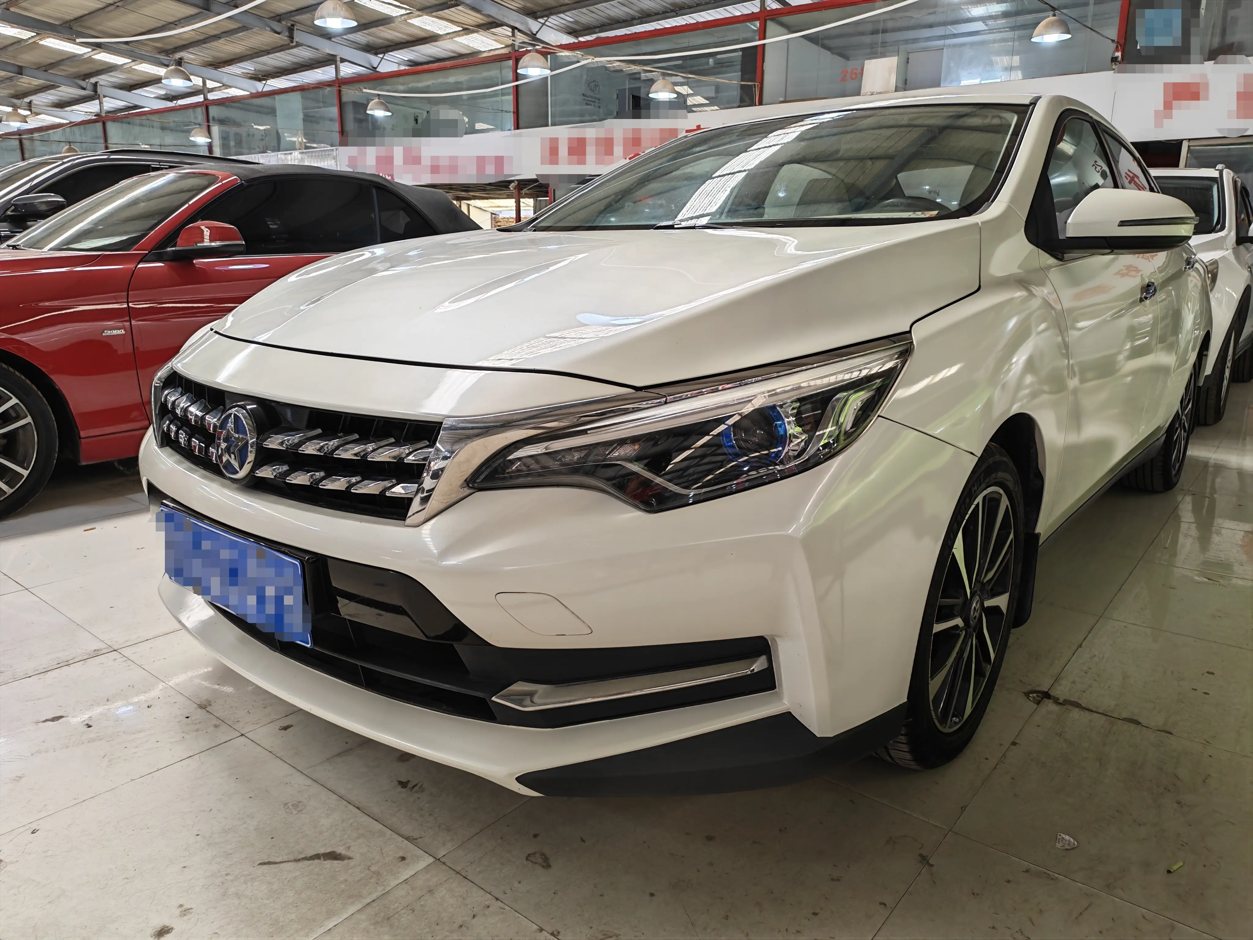 Kai Chen Venucia D60
