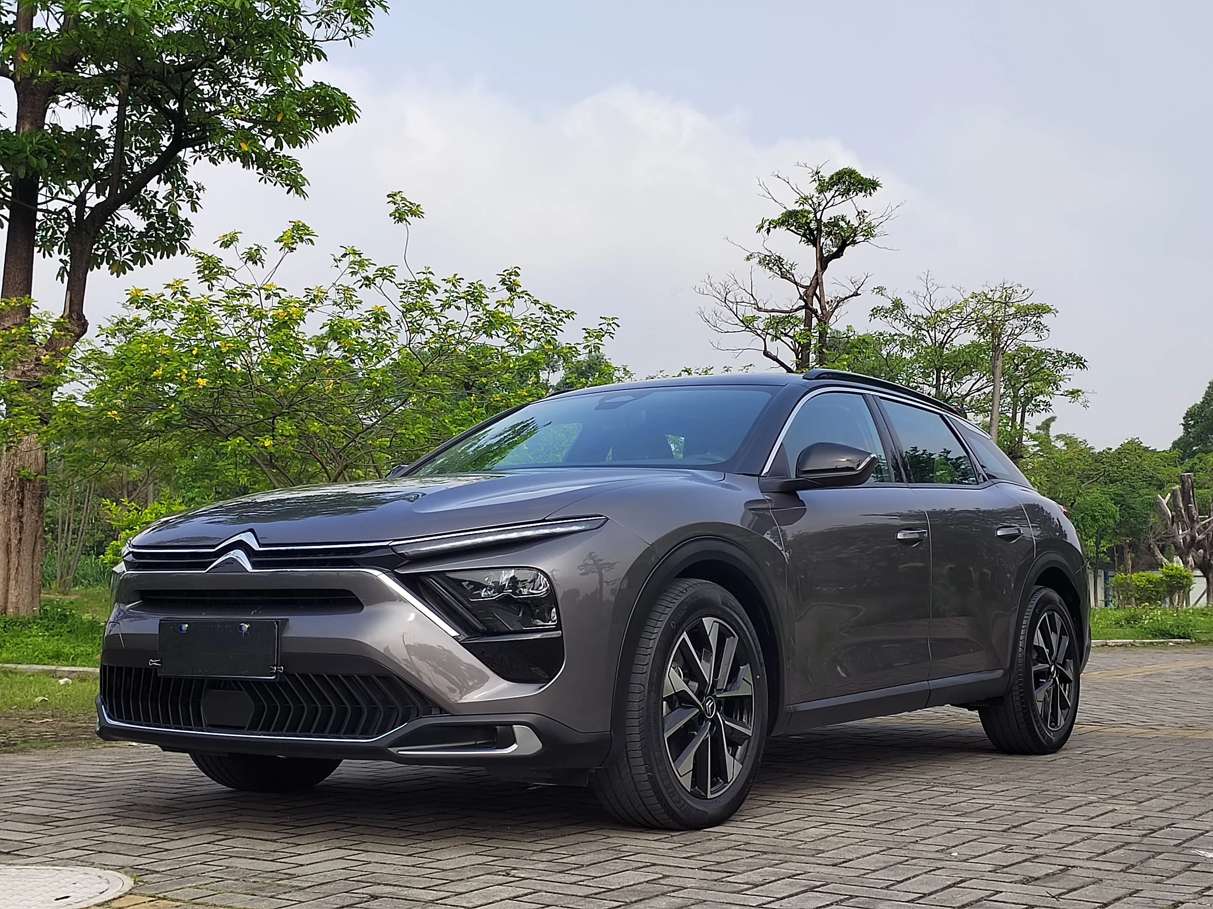 Citroën Versailles C5 X