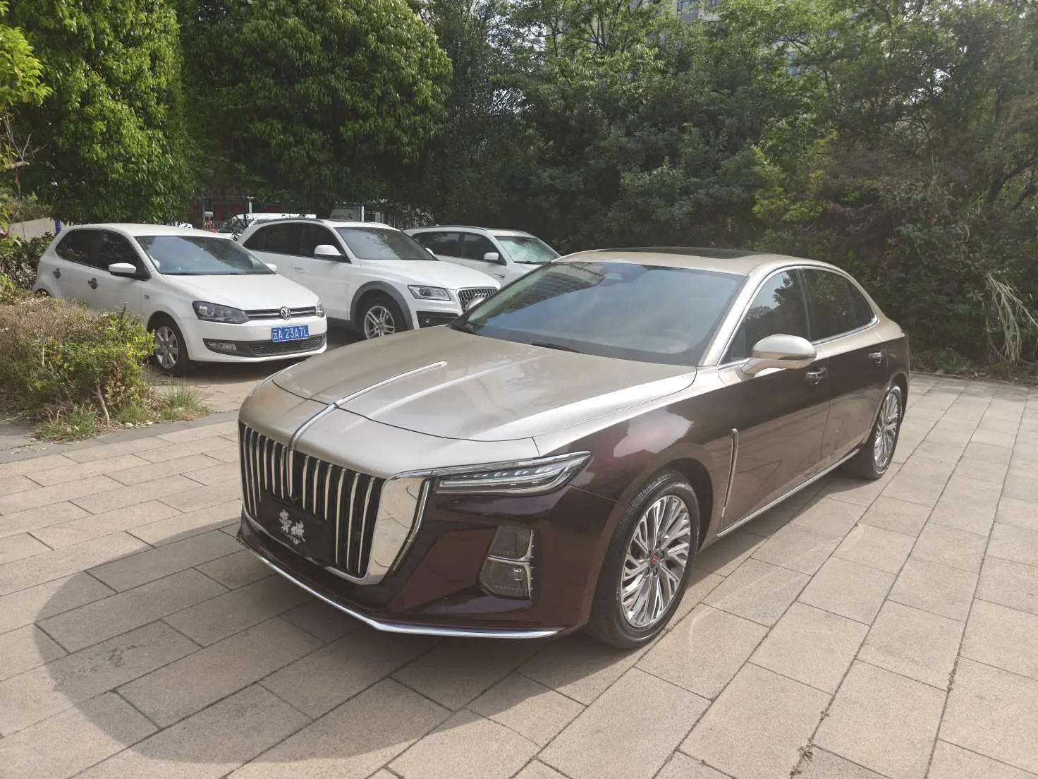 Hongqi H5