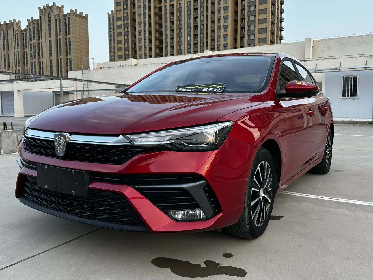 Roewe i5