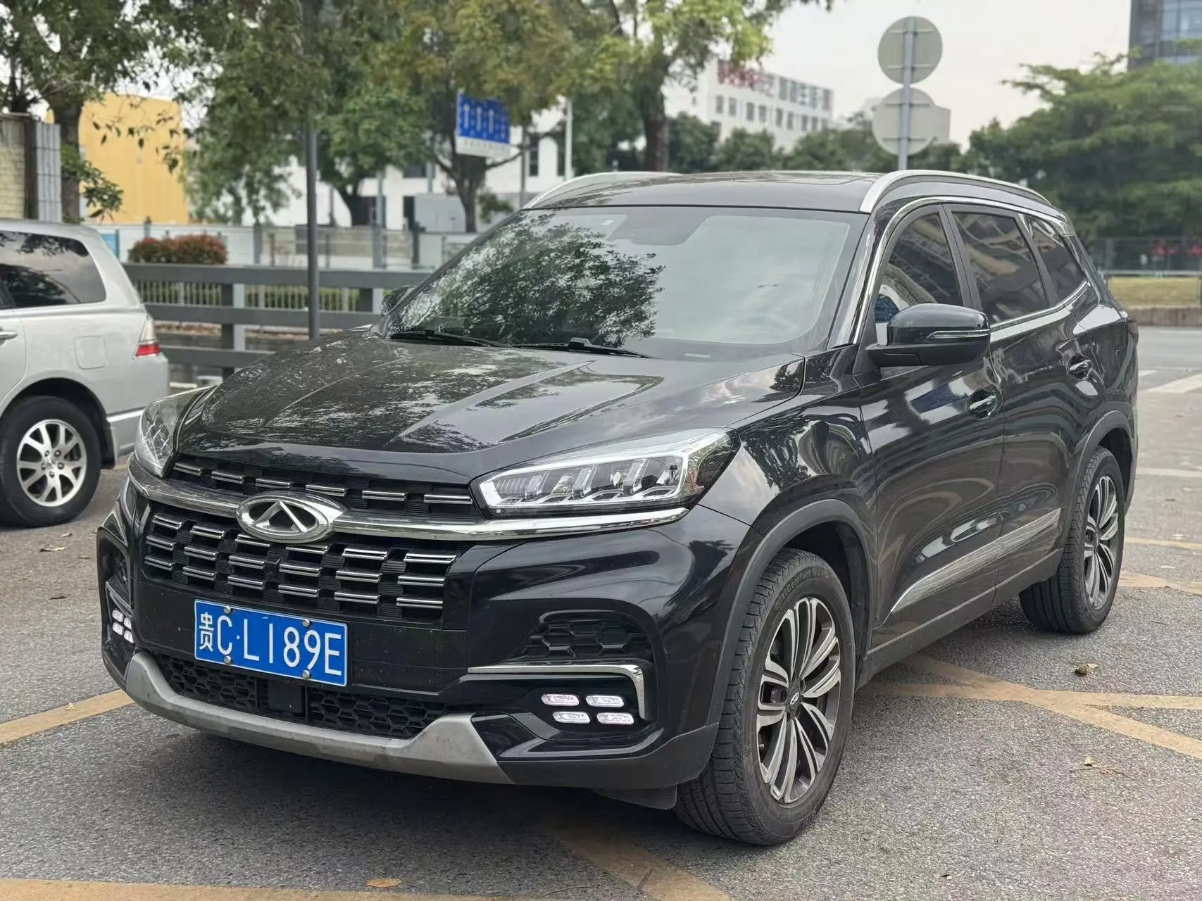 Chery Tiggo 8