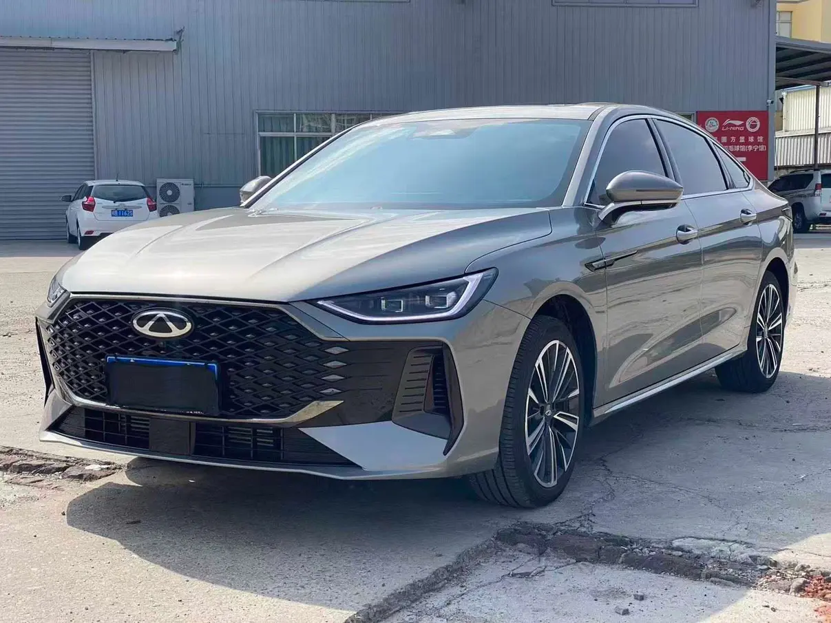 Chery Arrizo 8