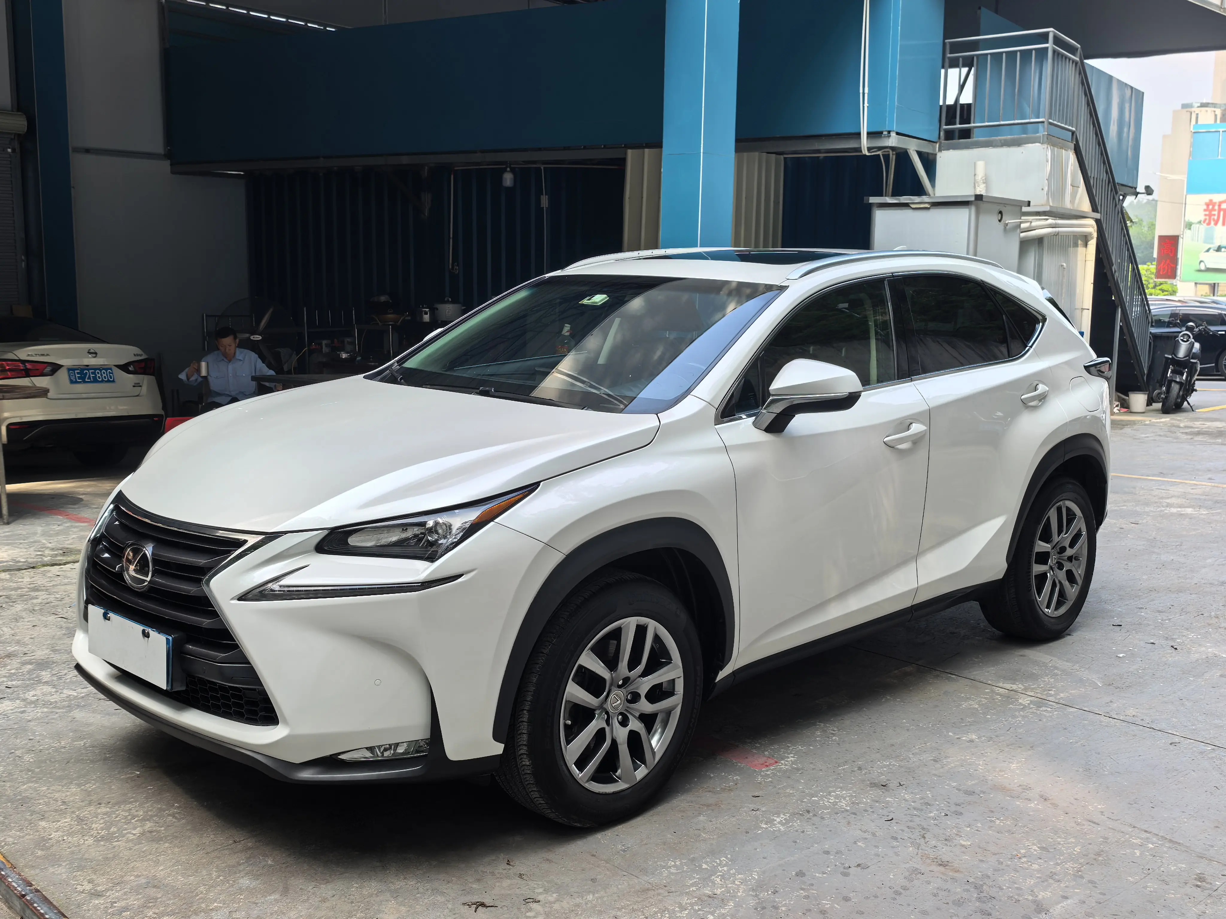Lexus NX