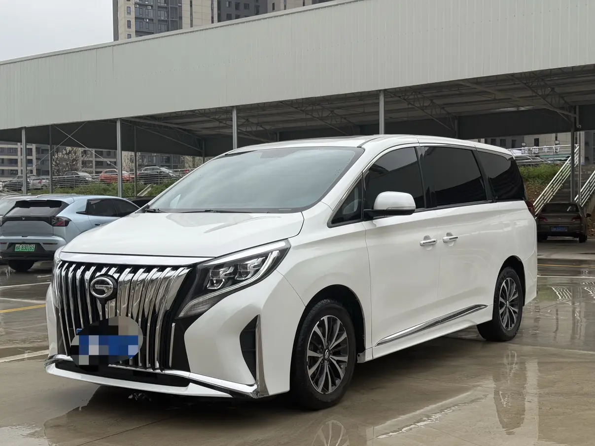 GAC Trumpchi M8