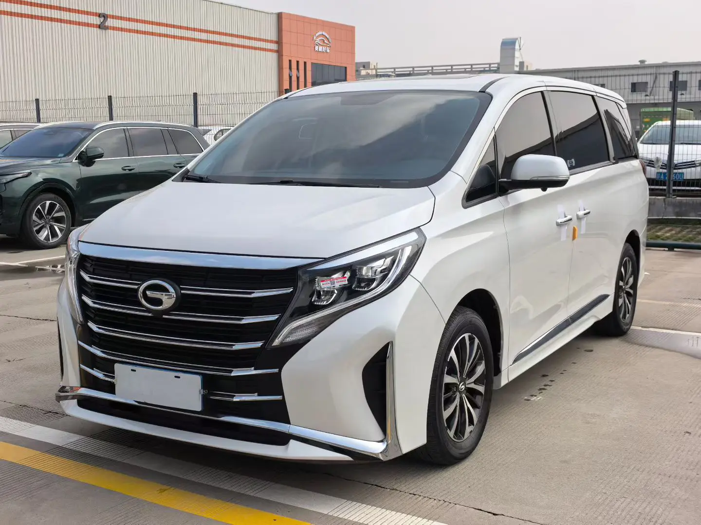 GAC Trumpchi M8