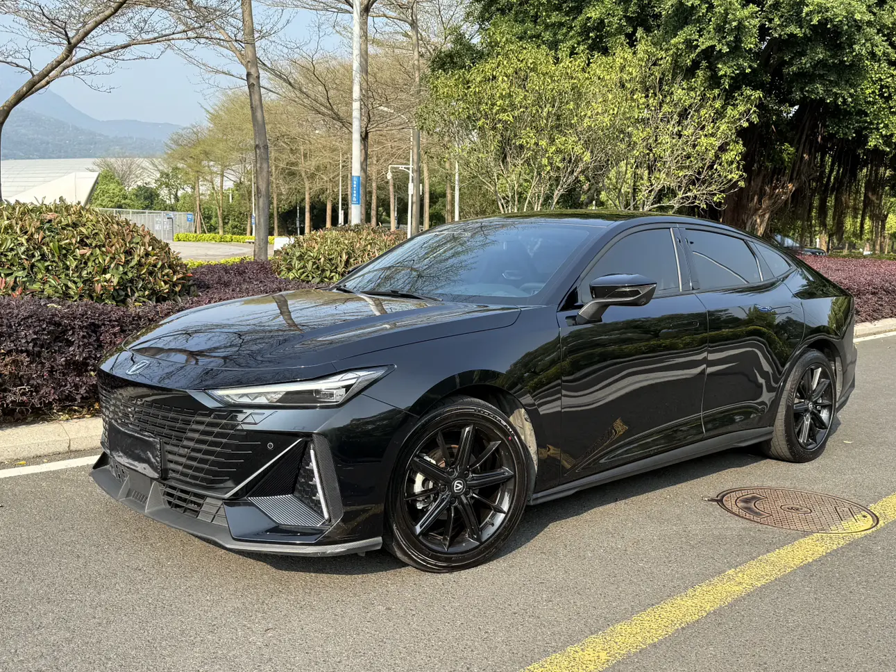 Changan UNI-V