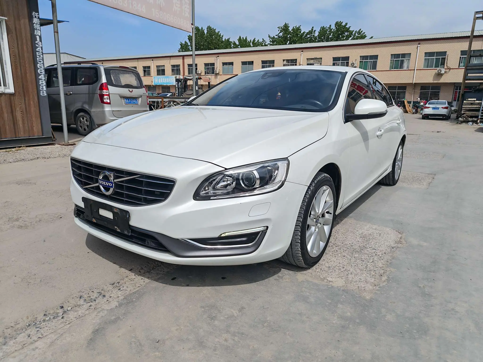 Volvo S60