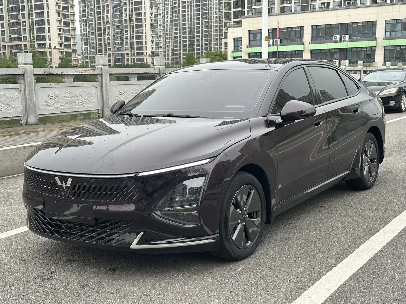 Wuling Starlight PHEV